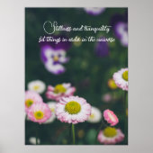 ピンクのデイジーと緑の庭のパンジー ポスター (正面)