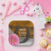 ピンクのデイジーと馬蹄地方の結婚式 ペーパープレート (パーティー)