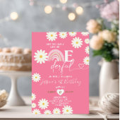 ピンクのデイジーの花は彼女のonederful誕生日ではない 招待状