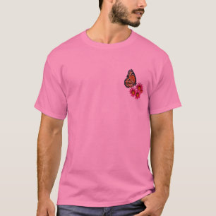 ピンクのデイジー、(昆虫)オオカバマダラ、モナークのワイシャツ Tシャツ
