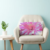 ピンクのデイジー、《植物》百日草、ひまわり ランバークッション (椅子)