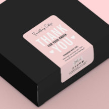 ピンクのトレンディなロゴの商品をご購入いただきありがとうございます！発送しましたので、到着をお待ちく