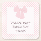 ピンクのドットとピンクの弓の女の子の誕生日 スクエアペーパーコースター (正面)