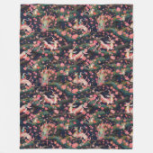 ピンクのドラゴンズとさくらんぼの花 フリースブランケット (正面)