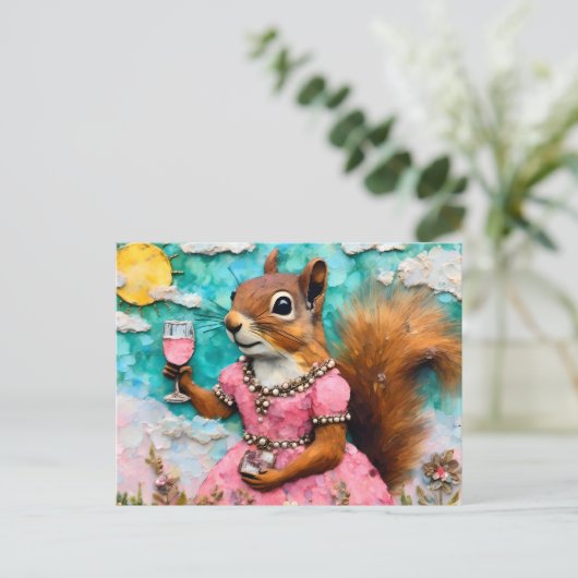 ピンクのドレスを着た愛らしいリス ポストカード (スタンド正面)