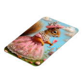 ピンクのドレスを着た愛らしいリス マグネット (左側)