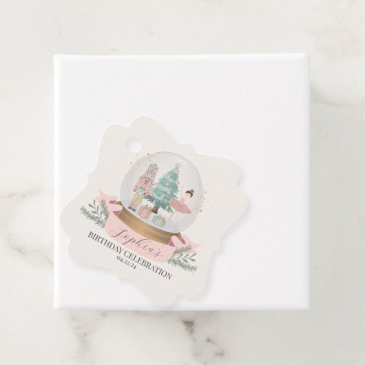 ピンクのナツクラッカークリスマスバースデーパーティーメッセージカード フェイバータグ (インサイチュ)