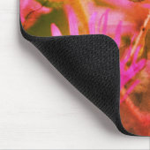 ピンクのニューイングランド・アスターのフラワーアート マウスパッド (コーナー)