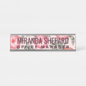 ピンクのハイビスカスのハワイの花模様 デスクネームプレート (正面)