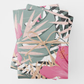 ピンクのハイビスカスの花と大きな熱帯葉の ラッピングペーパーシート (インサイチュ)