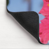 ピンクのハイビスカスの花 マウスパッド (コーナー)