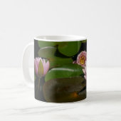 ピンクのハスの花 コーヒーマグカップ (正面左)