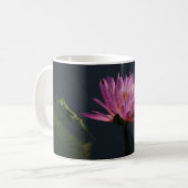 ピンクのハスの花 コーヒーマグカップ (正面左)