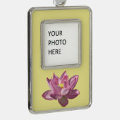 ピンクのハスの花IV シルバープレートフレームオーナメント (右)