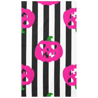 ピンクのハロウィンハート型パンプキンストライプ テーブルクロス