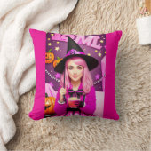 ピンクのハロウィーンの魔女 クッション (ブランケット)