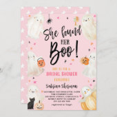 ピンクのハロウィーンブライダルシャワー彼女は彼女のブーを見つけた 招待状 (正面/裏面)
