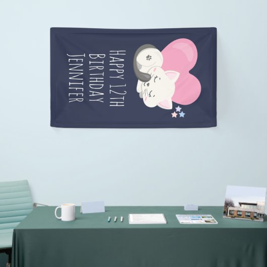 ピンクのハートで眠る甘い子ネコ誕生日 横断幕 (トレードショー)