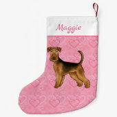 ピンクのハートと名前のAiredale Terrier Dog スモールクリスマスストッキング (裏面)