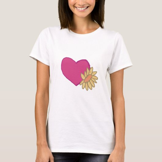 ピンクのハートと黄色のひまわり Tシャツ (正面)