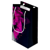 「ピンクのハートを黒で表示」 スモールペーパーバッグ (裏面アングル)