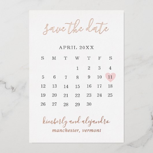 ピンクのハートカモダンレンダー結婚式の日付を保存 箔招待状 (正面)