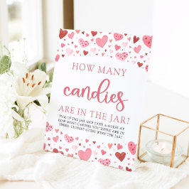 ピンクのハートバレンタインキャンディベビーシャワーの数 台座サイン