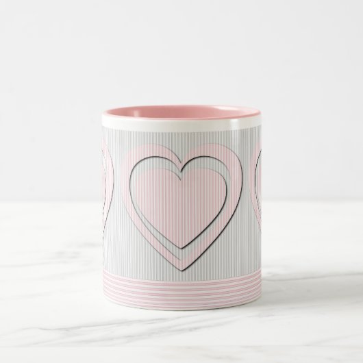 ピンクのハート – マグカップ (中央)