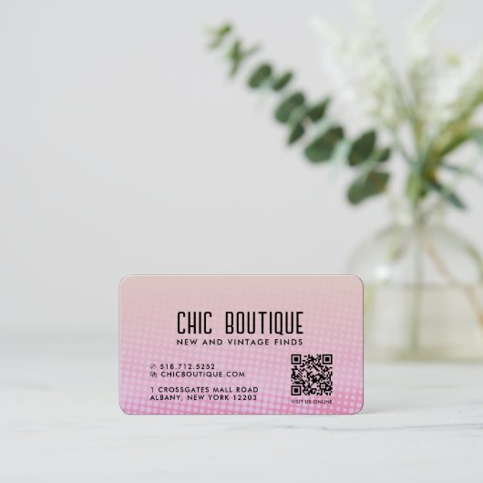 ピンクのハーフトーンQRコード報酬名刺 名刺 (スタンド正面)