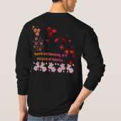 ピンクのハーモニーに咲く花びら Tシャツ (裏面)