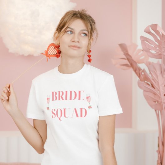 ピンクのバチェロレッテ花嫁スクワッドスクワッドスクリプト花嫁 Tシャツ