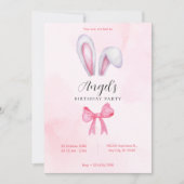 ピンクのバニー誕生日 招待状 (正面)