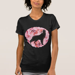ピンクのバラおよび遠ぼえの黒いオオカミのワイシャツ Tシャツ