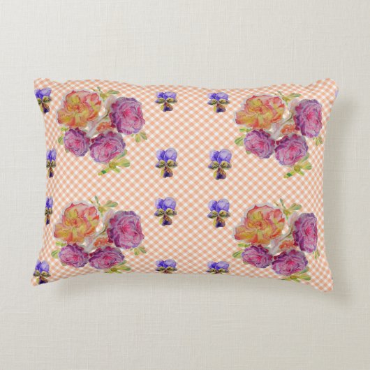 ピンクのバラとスミレみすぼらしいフローラデコールクッション アクセントクッション (裏面)