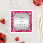 ピンクのバラとダイヤモンドの結婚指輪 スタンダードカクテルナプキン (インサイチュ)