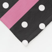 ピンクのバラとブラック水玉模様 フリースブランケット (角)