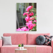 ピンクのバラとロッカー – Martha's Vineヤード キャンバスプリント (インサイチュ (リビング))