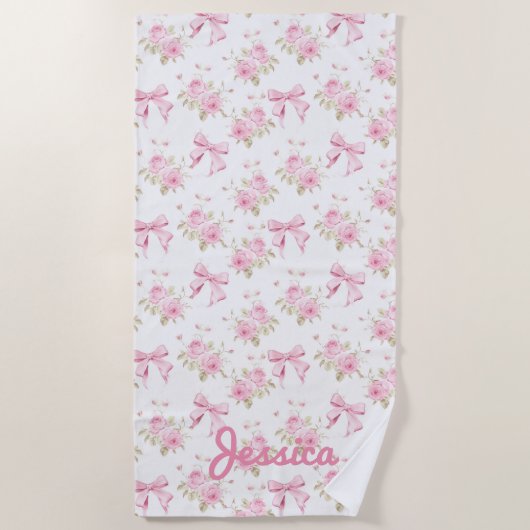 ピンクのバラと弓コケット ビーチタオル (正面)