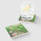 ピンクのバラと格子 – Martha's Vineヤード ストーンコースター (横)