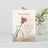 ピンクのバラと白の真珠の結婚式の日付を保存 招待状 (スタンド正面)