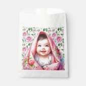 ピンクのバラと笑顔のベビーガールのベビーシャワー フェイバーバッグ (正面)