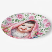 ピンクのバラと笑顔のベビーガールのベビーシャワー ペーパープレート (アングル)
