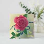 ピンクのバラと青いリボンの水彩ウェディング招待状 案内状 (スタンド正面)