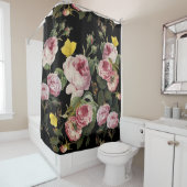 ピンクのバラと黄色の蝶ブラックフローラ シャワーカーテン (インサイチュ)