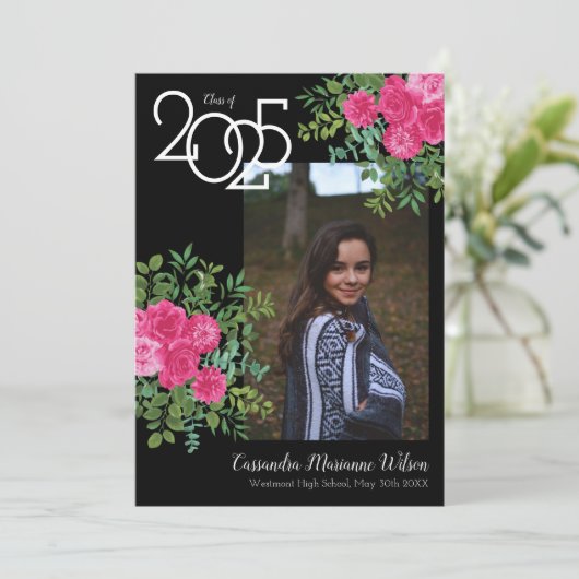 ピンクのバラと黒の写真を使った卒業おめでとうのご案内 招待状 (スタンド正面)