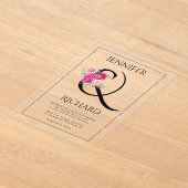 ピンクのバラのアンパサンド結婚と花束 アクリル招待状 (レイダウン)