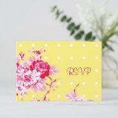 ピンクのバラのイエローウェディング受付 RSVP 招待状 (スタンド正面)