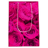 ピンクのバラのピンクの花ピンクのフローラ ミディアムペーパーバッグ (裏面)
