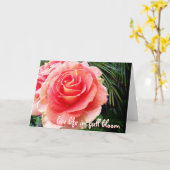 ピンクのバラのライブ開花引用文モダンエレガント カード (黄色い花)