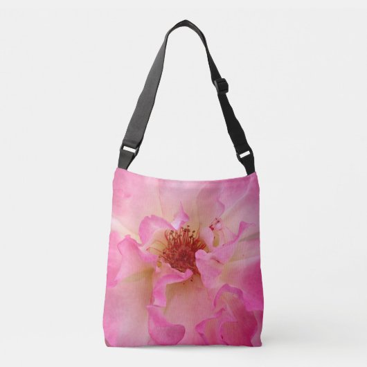 ピンクのバラの十字の遺体袋 クロスボディバッグ (正面)